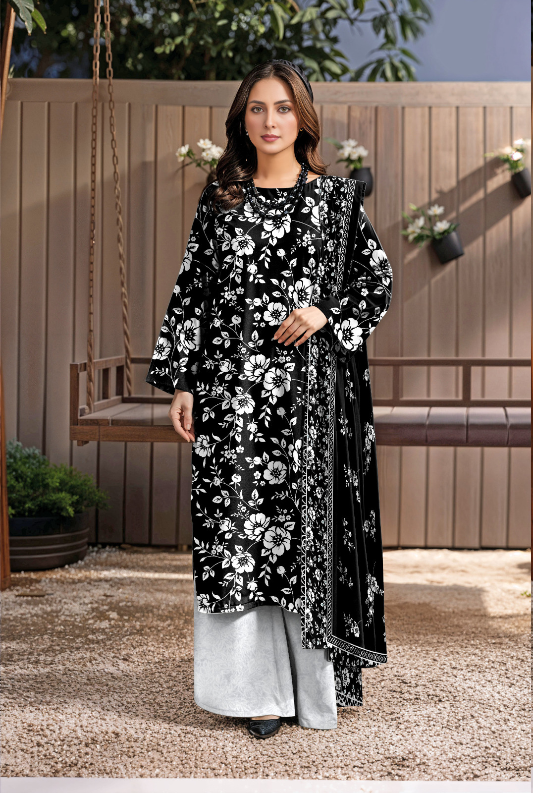 3 Piece Flower Print Suit - Image 3