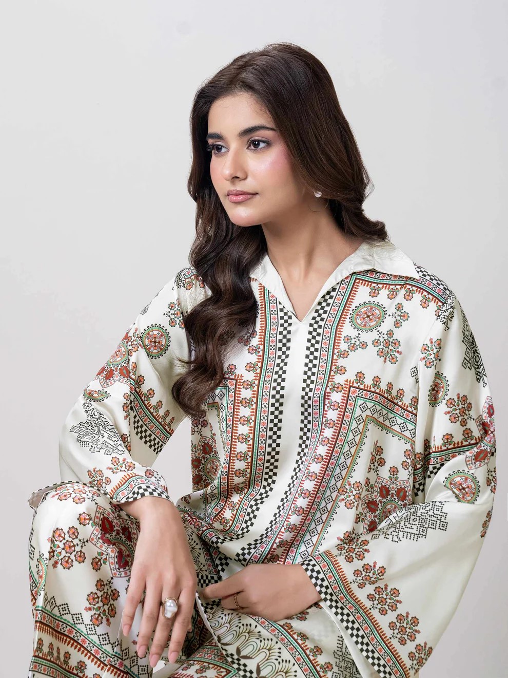 Afsana 2 Piece Lawn Suit