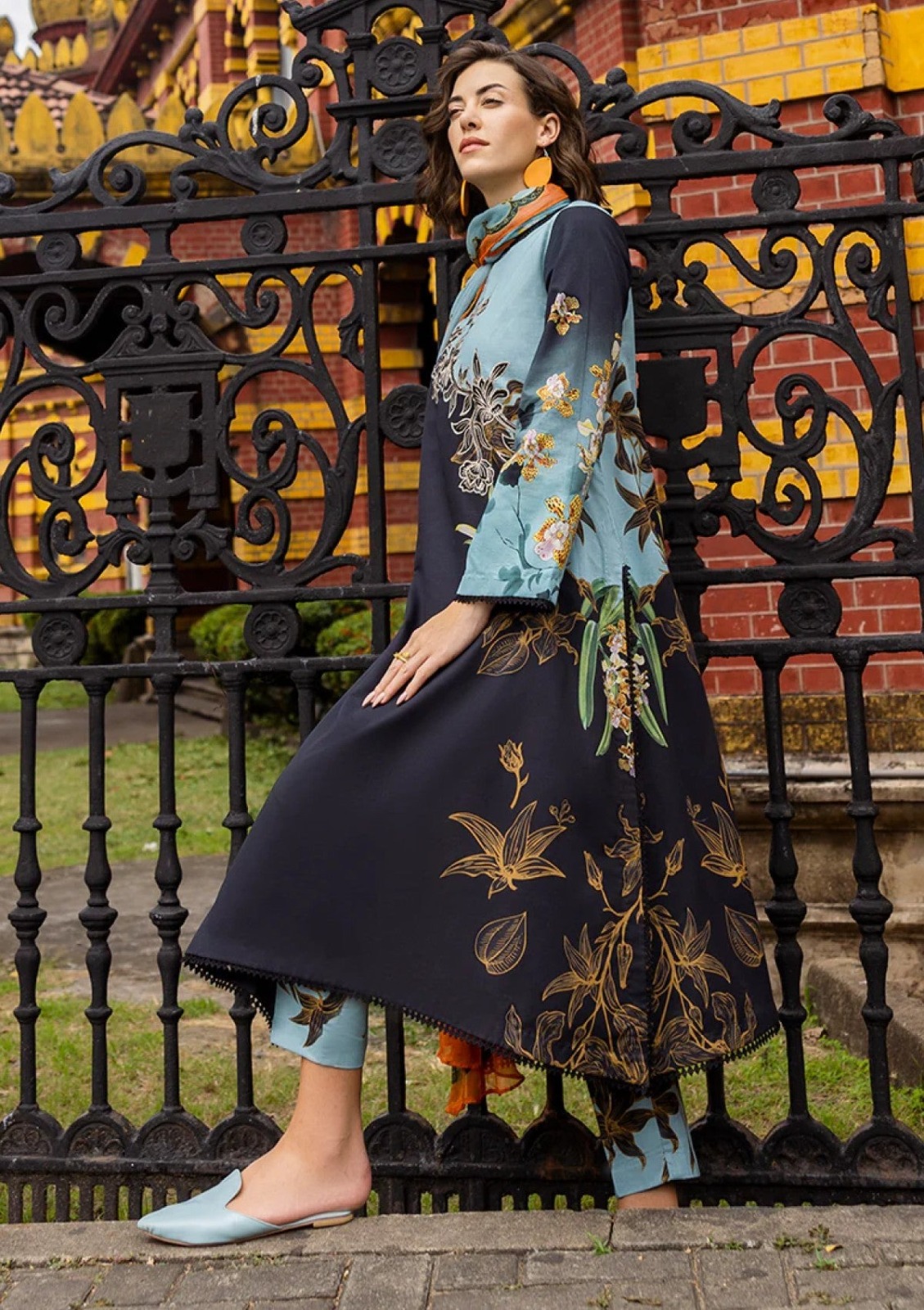 Digital Print 3 Piece Lawn Suit - Image 3